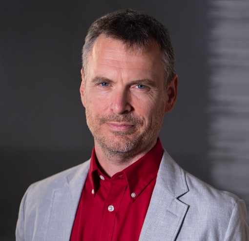 himalayan-institute-2021sr-david-goddard-headshot-inside-2-510-x-494