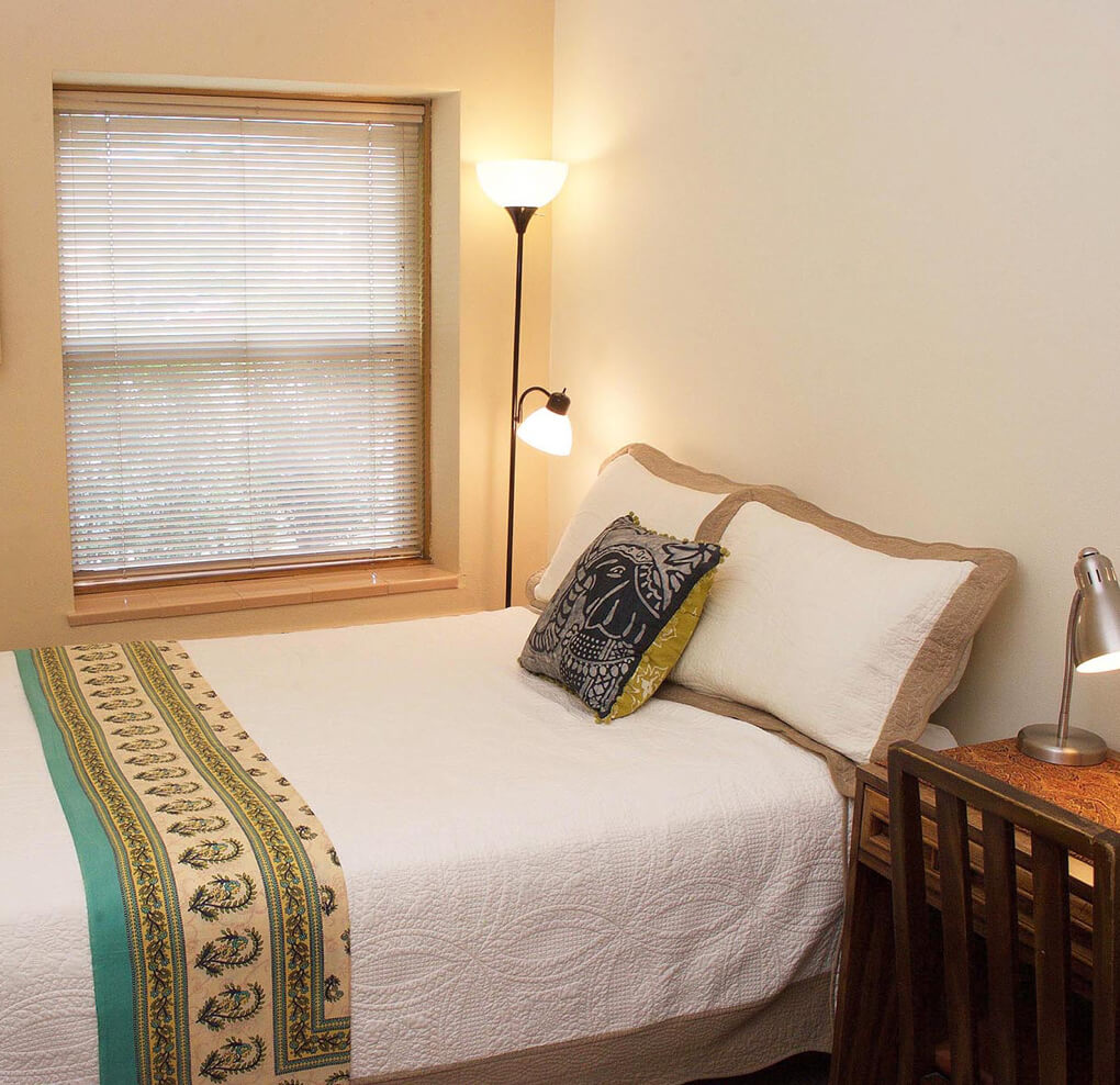 standard-room-one-feature@2x